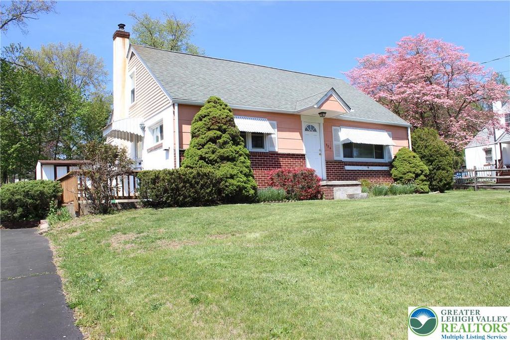 724 South 9Th Street, Perkasie Boro, PA 18944