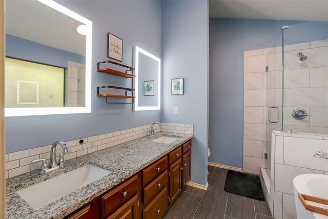 1034 Huntington Drive, Duncanville, TX 75137