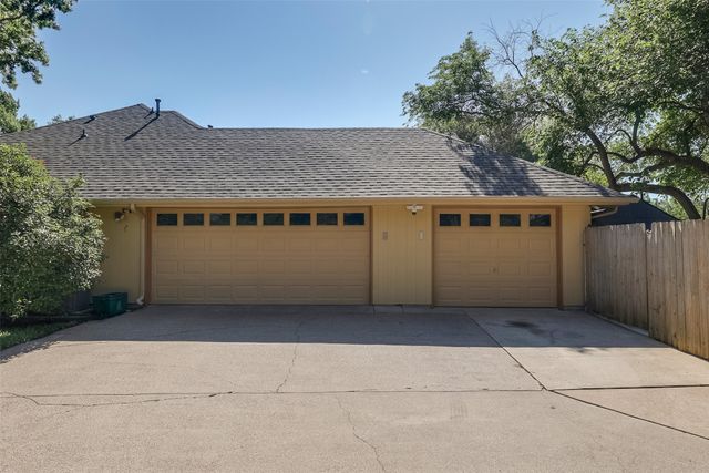1034 Huntington Drive, Duncanville, TX 75137