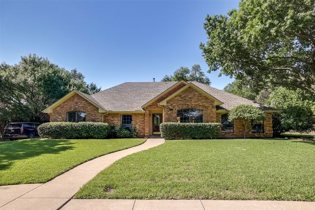 1034 Huntington Drive, Duncanville, TX 75137