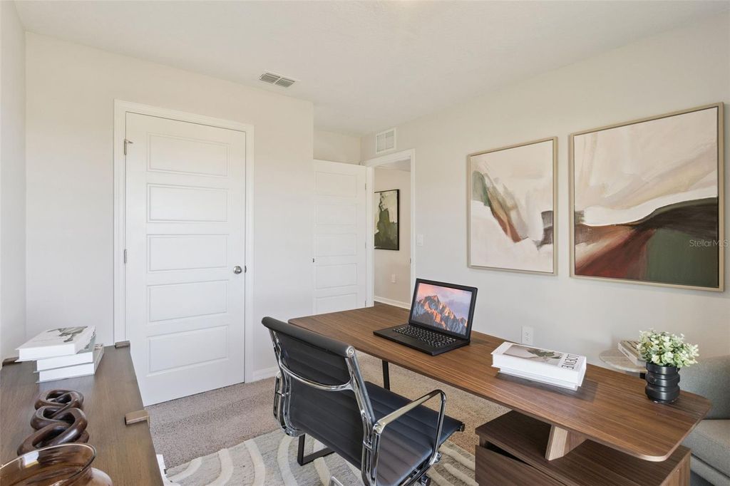 Image 28 of property listing at 4238 FENNEC FOX WAY, Lakeland, FL 33810