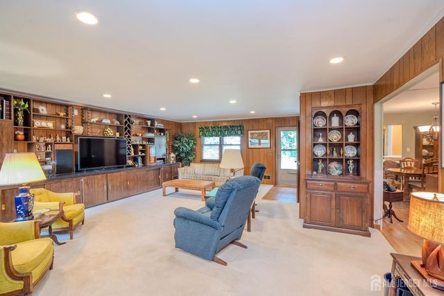 2215 Polk Avenue, North Brunswick, NJ 08902