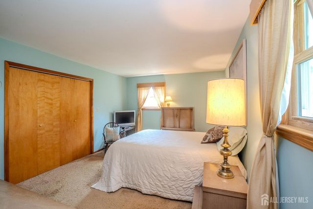 2215 Polk Avenue, North Brunswick, NJ 08902