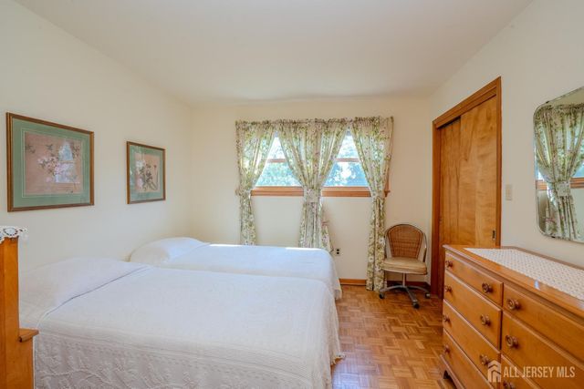 2215 Polk Avenue, North Brunswick, NJ 08902