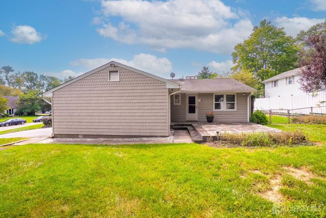 2215 Polk Avenue, North Brunswick, NJ 08902