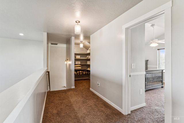 6268 W Lake Hazel Rd, Nampa, ID 83687