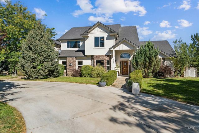 6268 W Lake Hazel Rd, Nampa, ID 83687