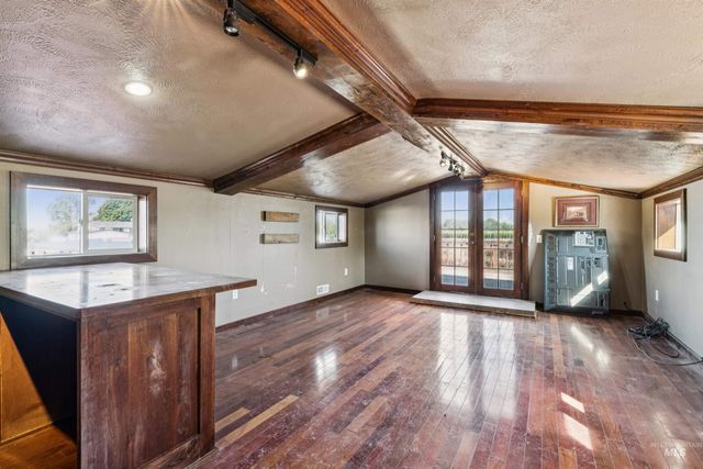 6268 W Lake Hazel Rd, Nampa, ID 83687