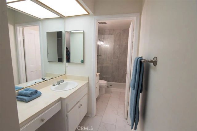 2944 Hyde Park Circle, Riverside, CA 92506