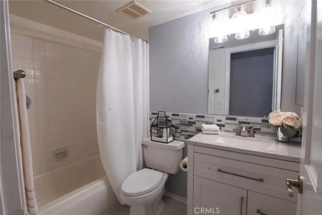 2944 Hyde Park Circle, Riverside, CA 92506