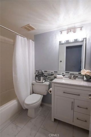 2944 Hyde Park Circle, Riverside, CA 92506