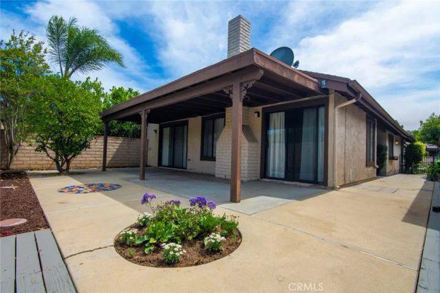 2944 Hyde Park Circle, Riverside, CA 92506