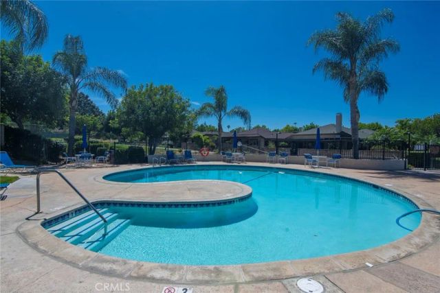 2944 Hyde Park Circle, Riverside, CA 92506