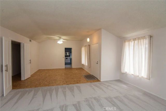 2944 Hyde Park Circle, Riverside, CA 92506