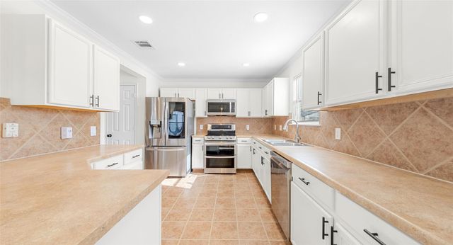 8613 Wiley WAY, Austin, TX 78747