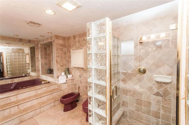 2732 NE 10th St, Pompano Beach, FL 33062