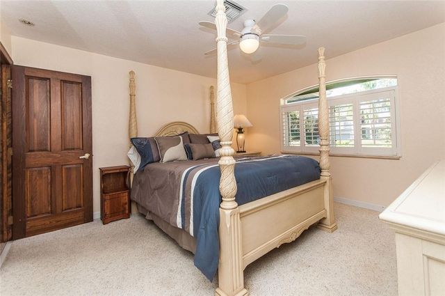 2732 NE 10th St, Pompano Beach, FL 33062