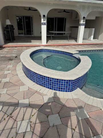 2732 NE 10th Street, Pompano Beach, FL 33062