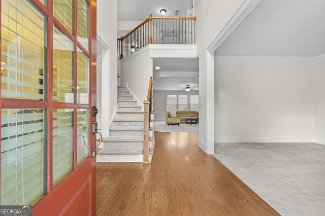 3086 Willow Leaf Drive, Suwanee, GA 30024