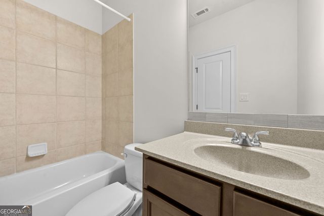 3086 Willow Leaf Drive, Suwanee, GA 30024