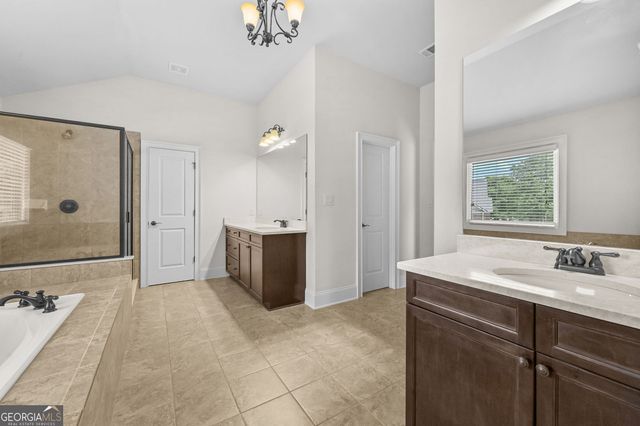 3086 Willow Leaf Drive, Suwanee, GA 30024
