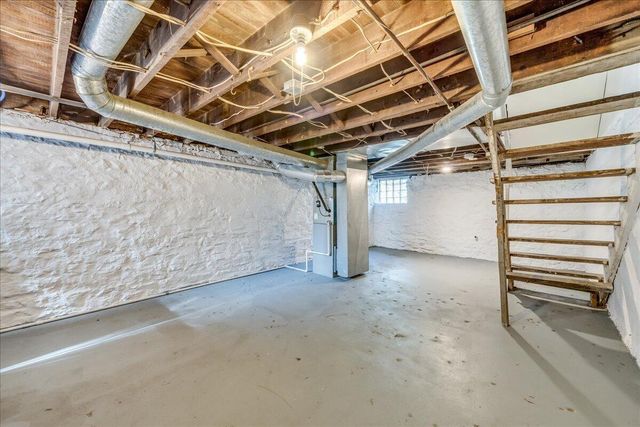992 Delaware Avenue, Columbus, OH 43201