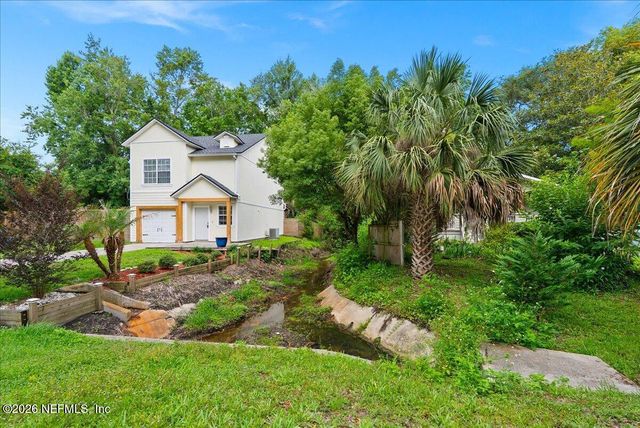 3862 ORLANDO Circle W, Jacksonville, FL 32207