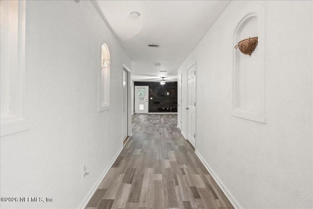 3862 ORLANDO Circle W, Jacksonville, FL 32207