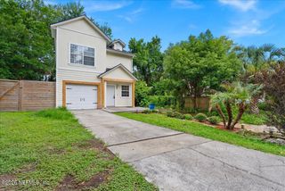 3862 ORLANDO Circle W, Jacksonville, FL 32207