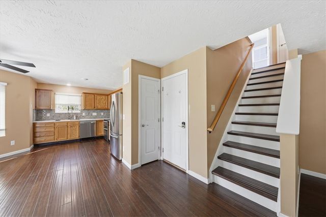 6607 N Andover Way, Hamilton Twp, OH 45152