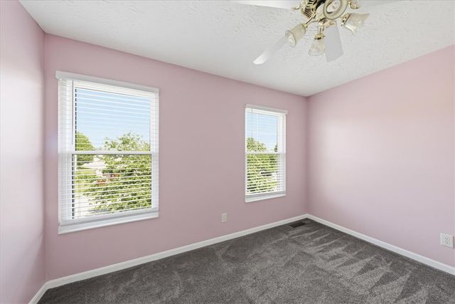 6607 N Andover Way, Hamilton Twp, OH 45152