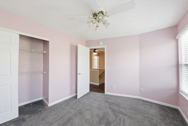 6607 N Andover Way, Hamilton Twp, OH 45152