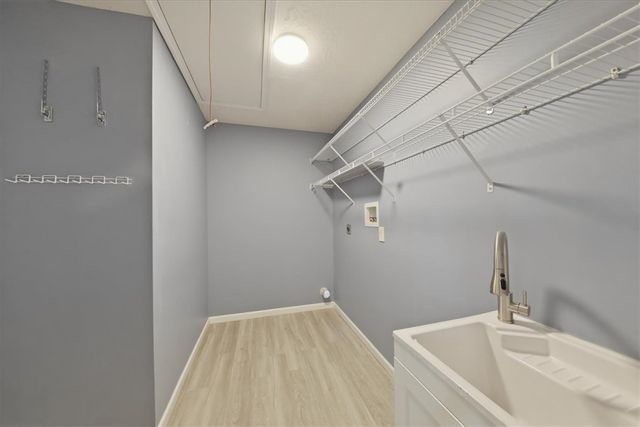 6607 N Andover Way, Hamilton Twp, OH 45152
