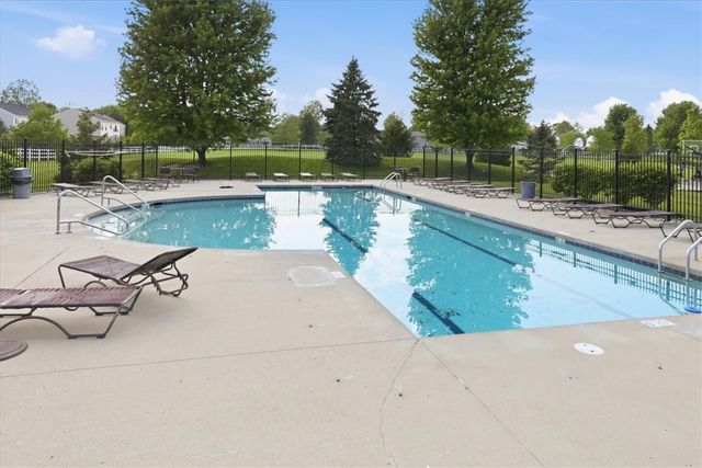 6607 N Andover Way, Hamilton Twp, OH 45152