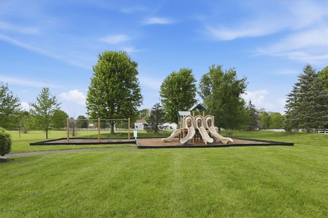 6607 N Andover Way, Hamilton Twp, OH 45152