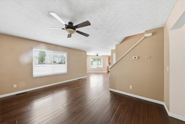 6607 N Andover Way, Hamilton Twp, OH 45152