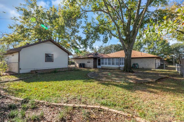 310 Rash Lane, Terrell, TX 75160