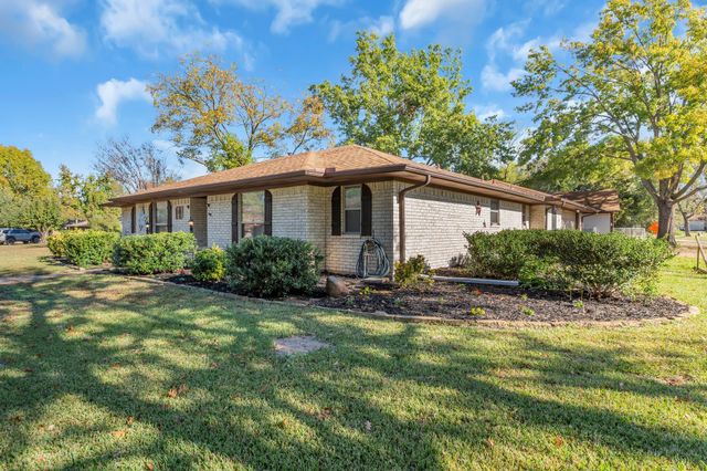 310 Rash Lane, Terrell, TX 75160