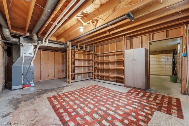 1304 E 2nd Street, Dover, OH 44622