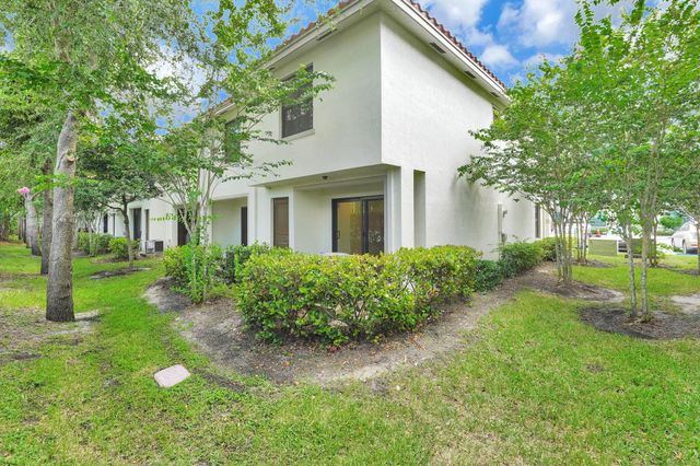 5045 Genove Place, Riviera Beach, FL 33410