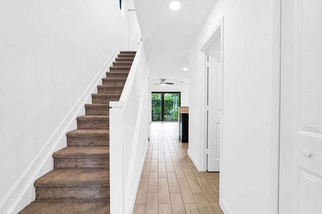 5045 Genove Place, Riviera Beach, FL 33410