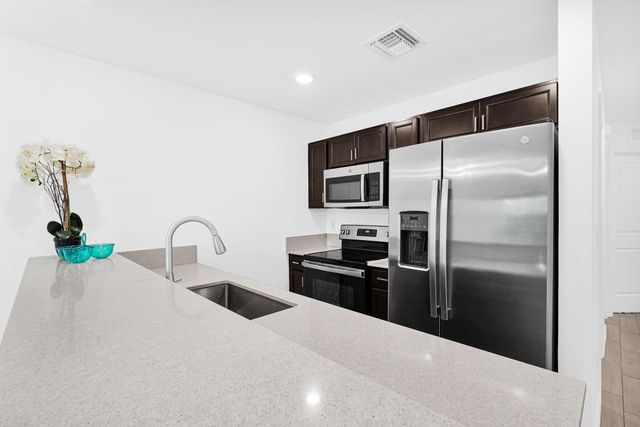 5045 Genove Place, Riviera Beach, FL 33410