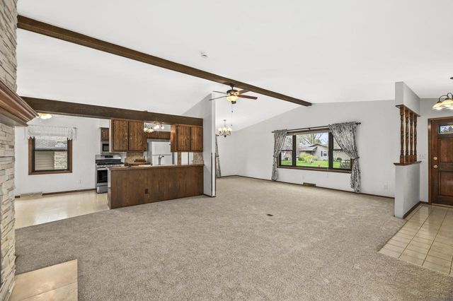 W164N10555 Timberline COURT, Germantown, WI 53022