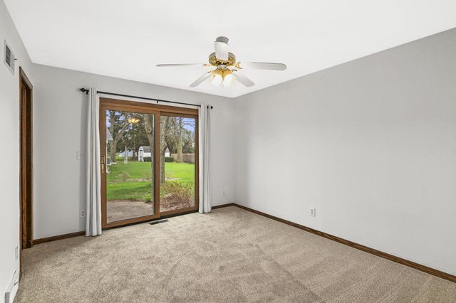 W164N10555 Timberline COURT, Germantown, WI 53022