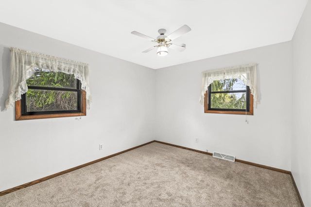 W164N10555 Timberline COURT, Germantown, WI 53022