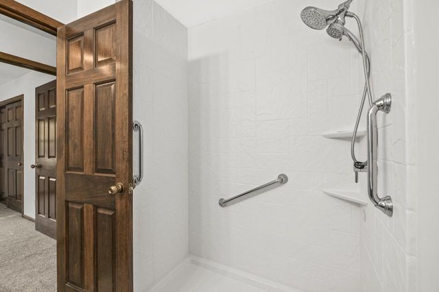 W164N10555 Timberline COURT, Germantown, WI 53022