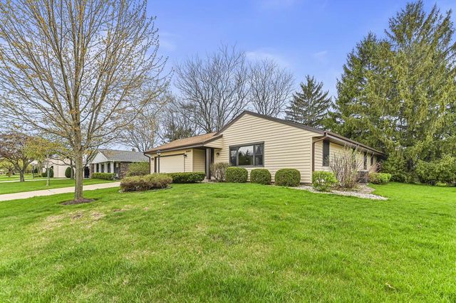 W164N10555 Timberline COURT, Germantown, WI 53022