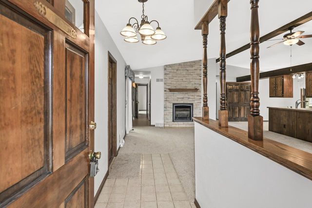 W164N10555 Timberline COURT, Germantown, WI 53022
