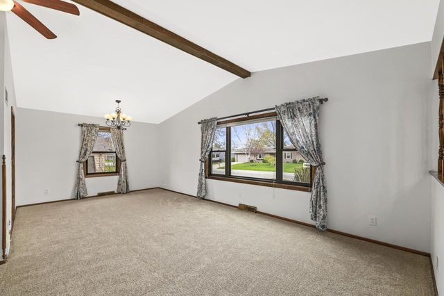 W164N10555 Timberline COURT, Germantown, WI 53022
