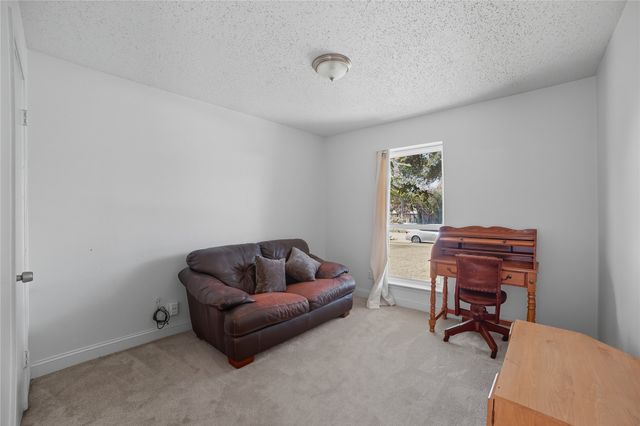 1518 Creekwood Lane, Mesquite, TX 75149